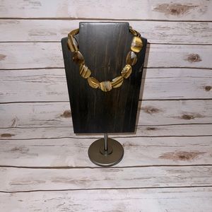 Tigers eye necklace.